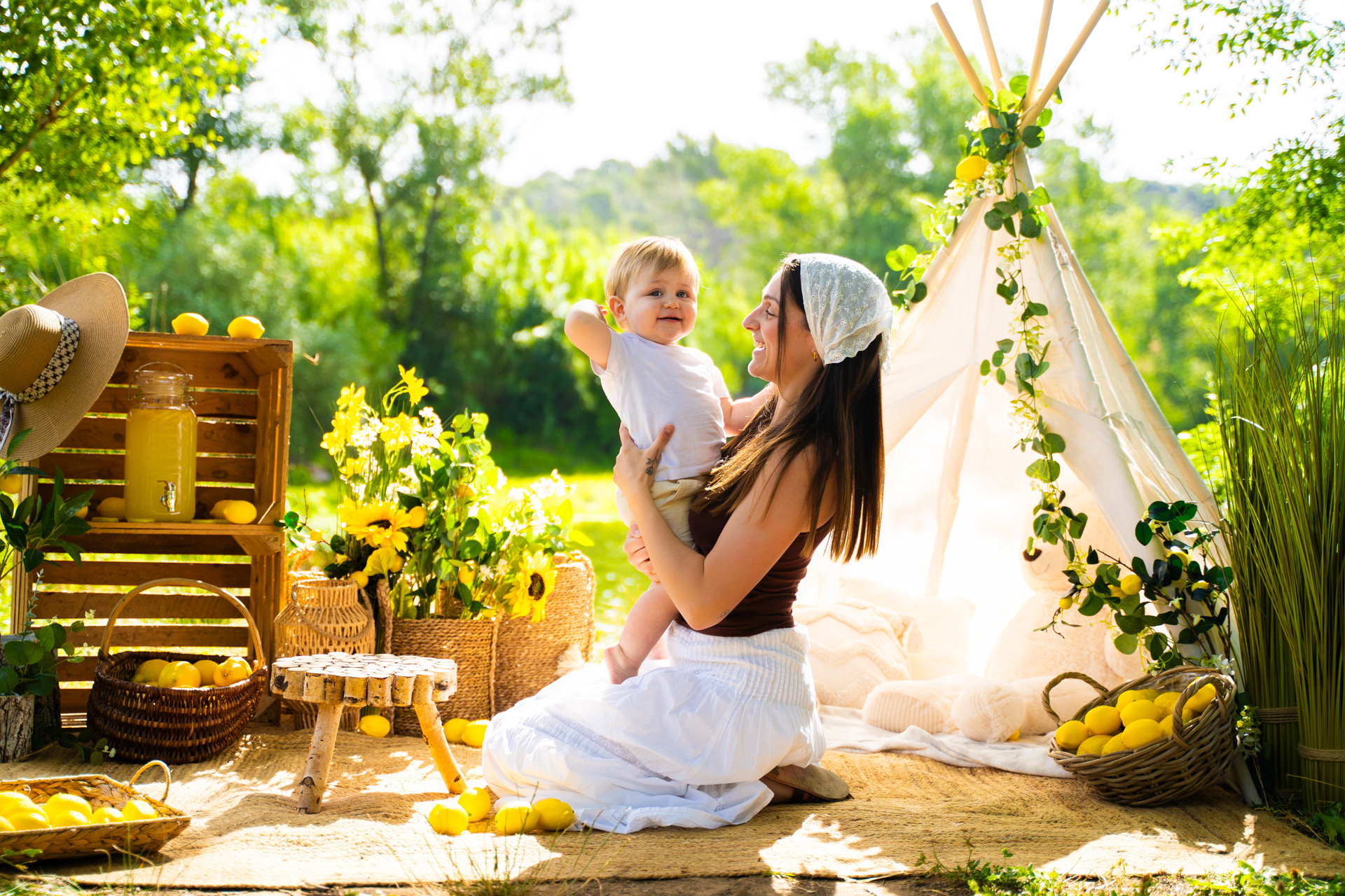 Mère et fils décor citrons