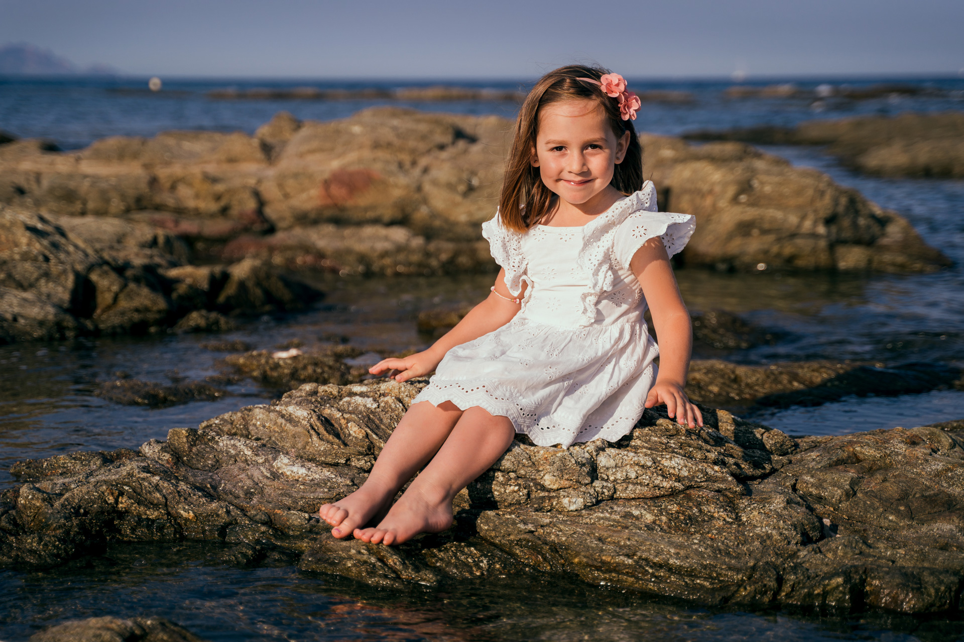 Enfant au bord de mer