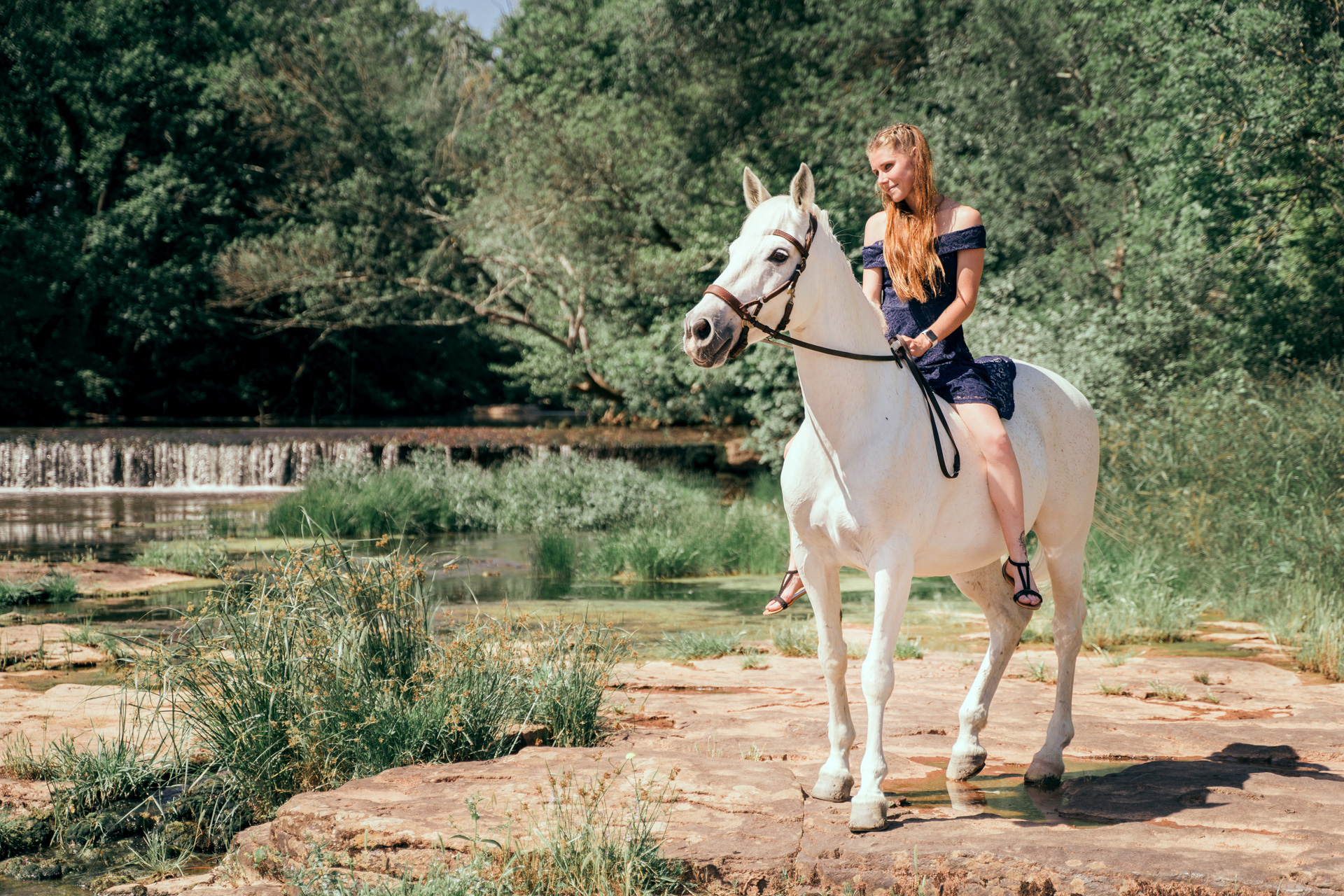 Portrait femme à cheval